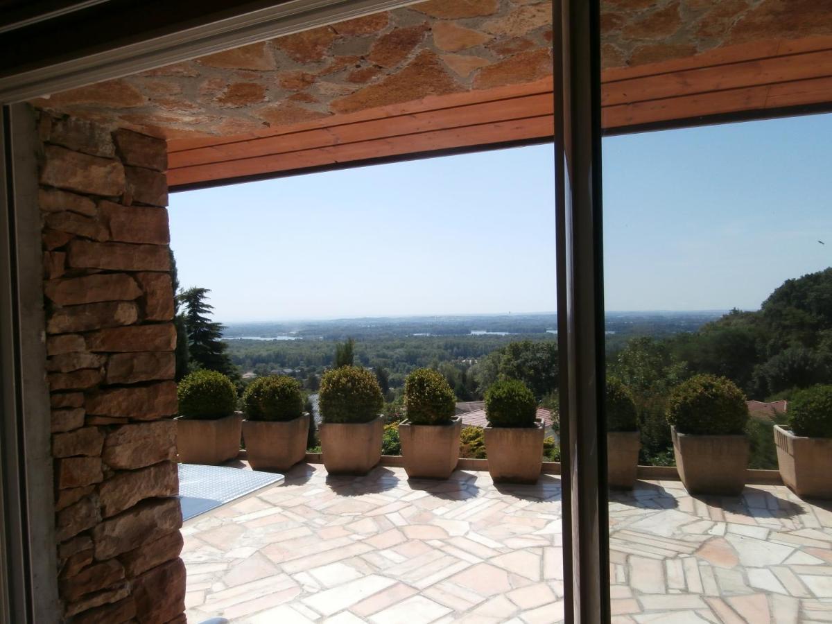 La Villa Du Rhone Miribel  Exterior foto